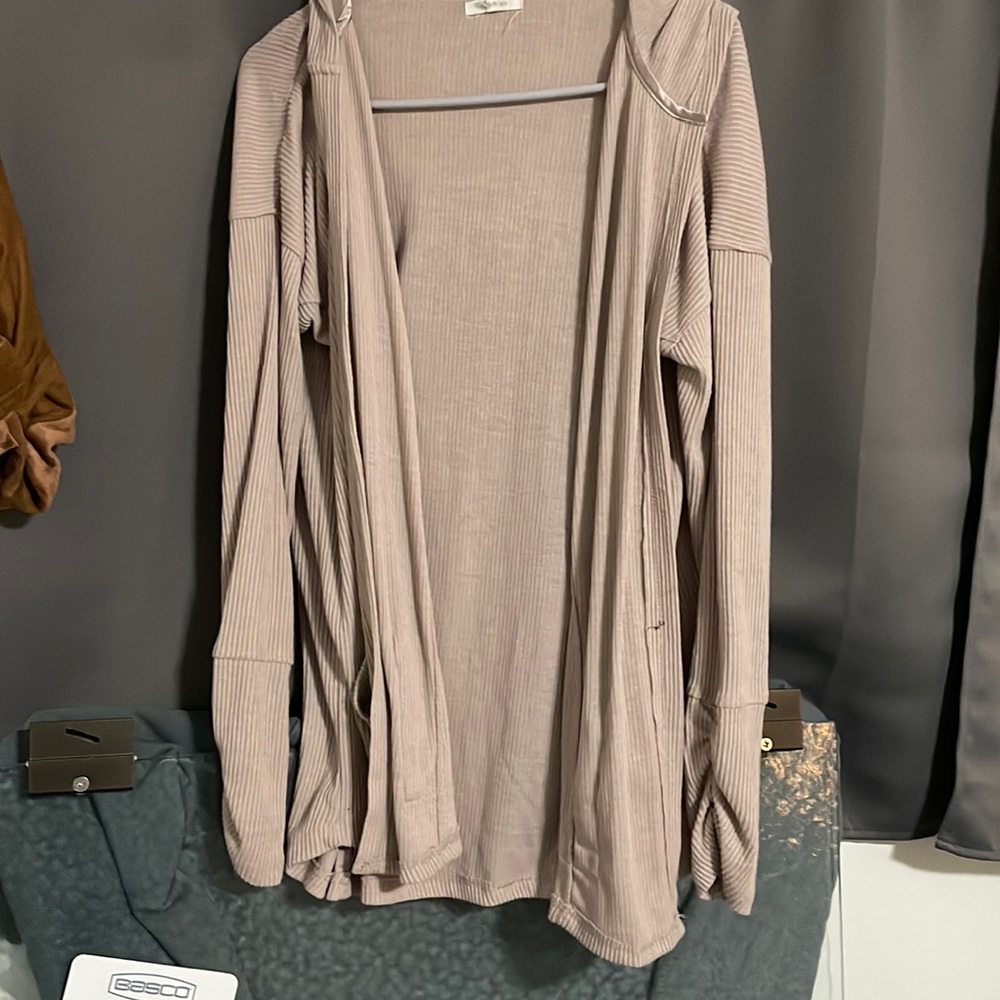 Maurices Large long sleeved sleep shirt with hood
